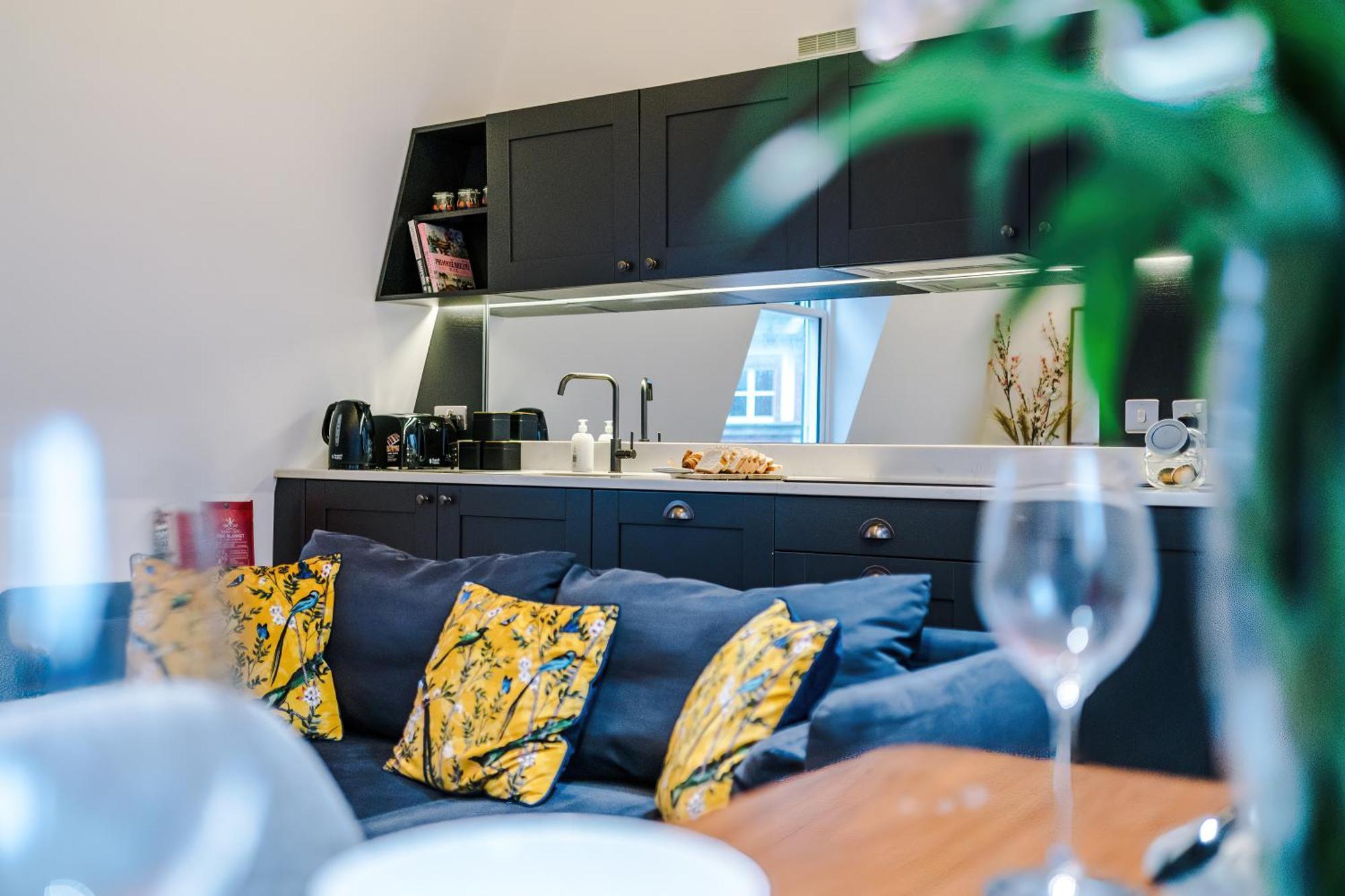 King Street Collection Apartment Manchester Room photo